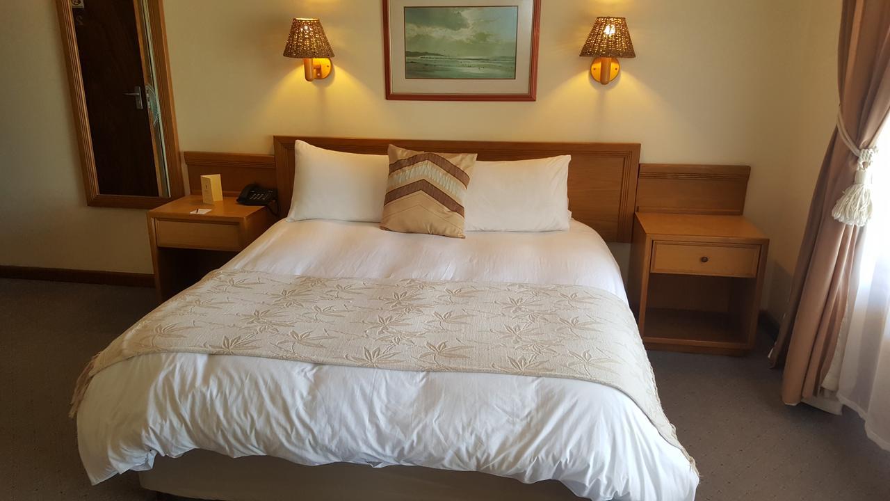 Lamberts Bay Hotel Lambertʼs Bay Extérieur photo